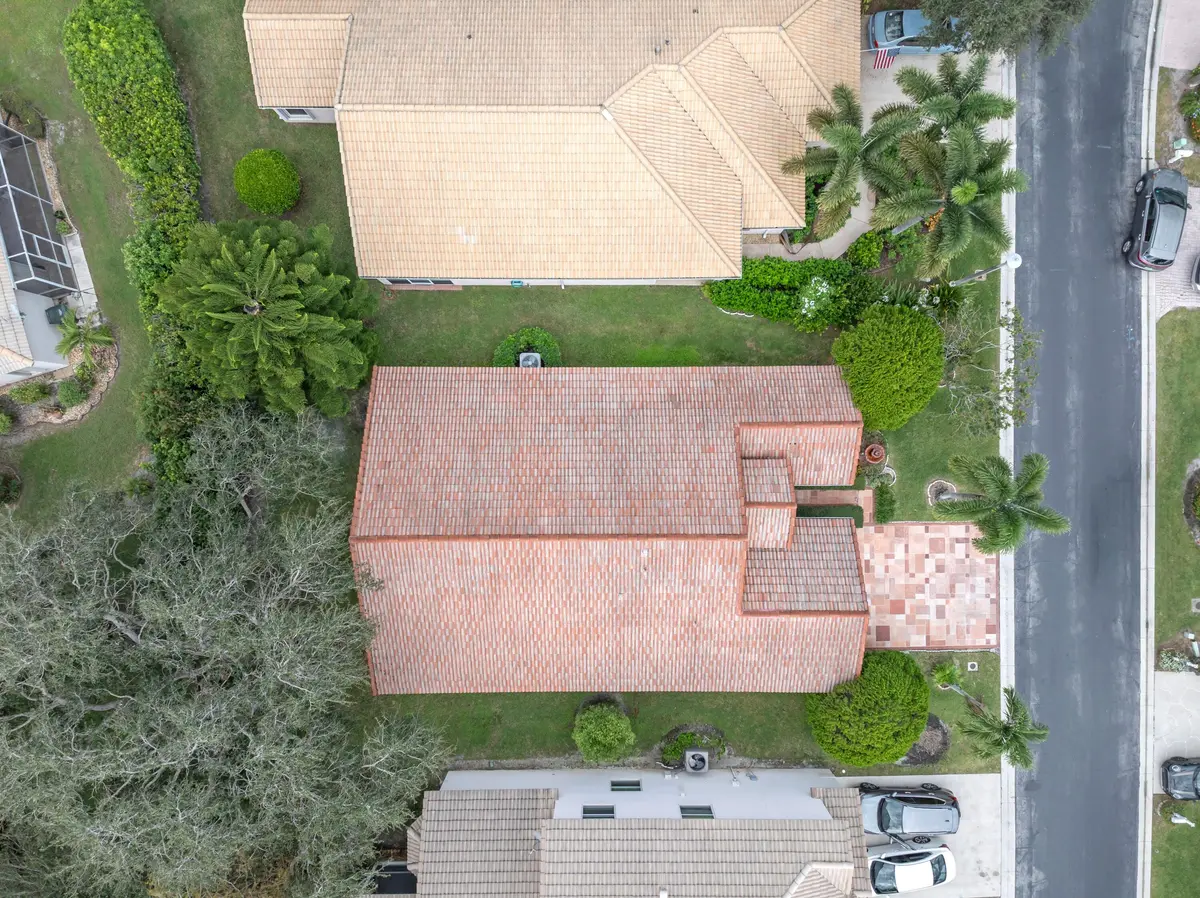 Roof at 2705 Pointe Circle, Greenacres