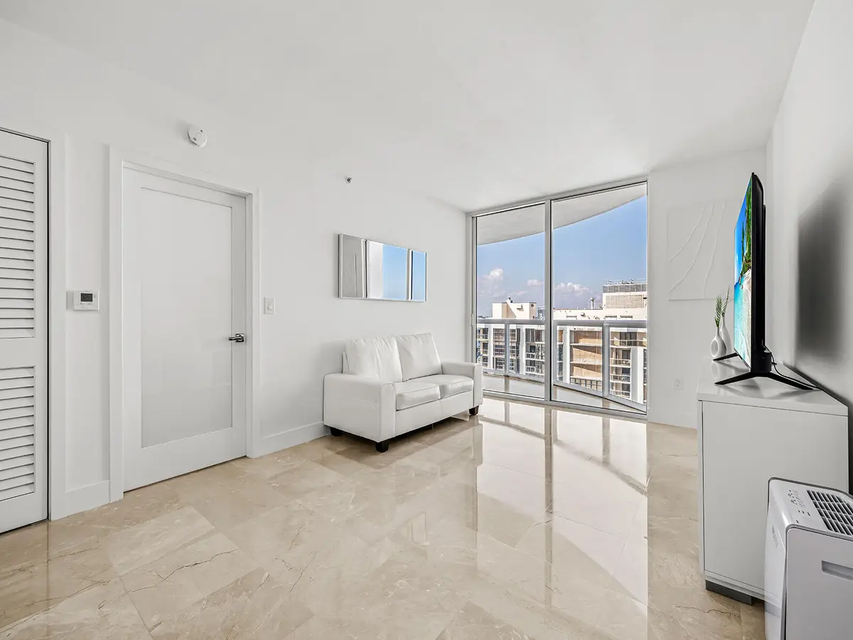 Livingroom at 6365 Collins Avenue 1911, Miami Beach
