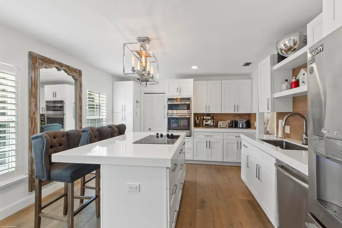 11815 Pebblewood Dr 008 at 11815 Pebblewood Drive, Wellington