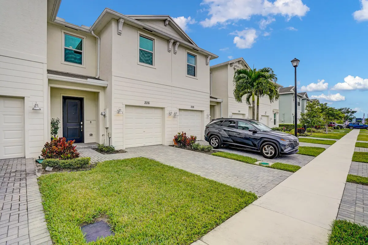 Woodbark-2 at 226 SE Woodbark Street, Port St. Lucie
