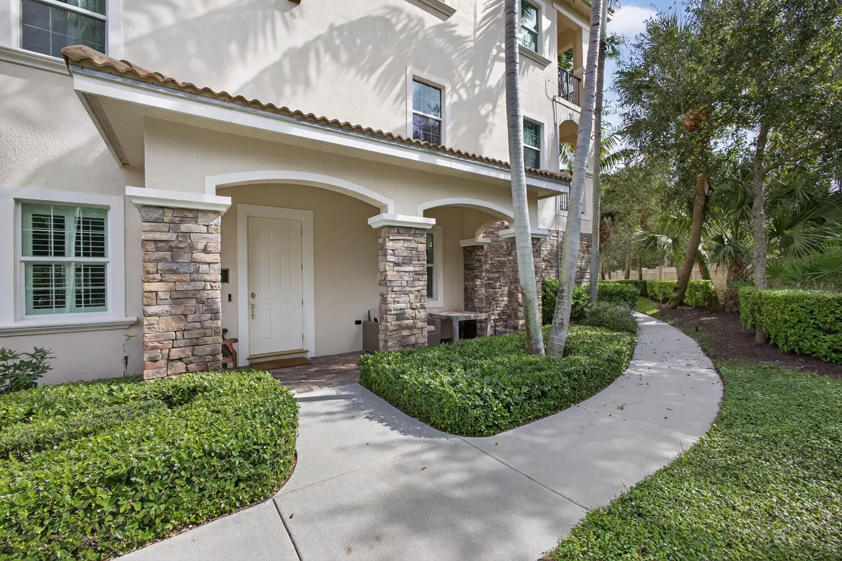 13435 Treasure Cove at 13435 Treasure Cove Circle, North Palm Beach