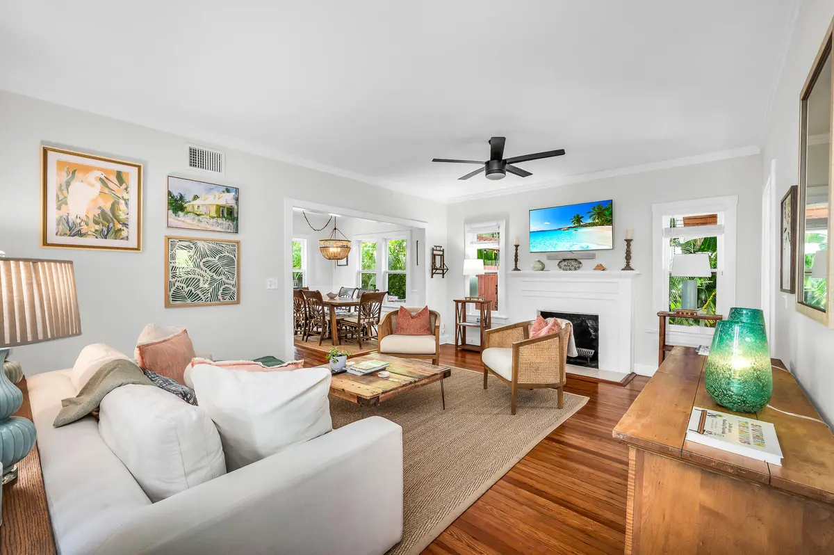 photo-34 at 715 Palm Street, West Palm Beach