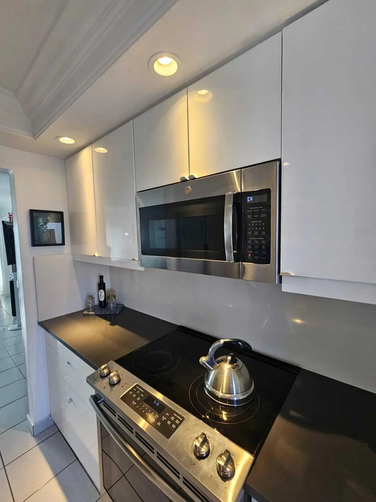 Kitchen at 505 N Riverside Drive 12a, Pompano Beach