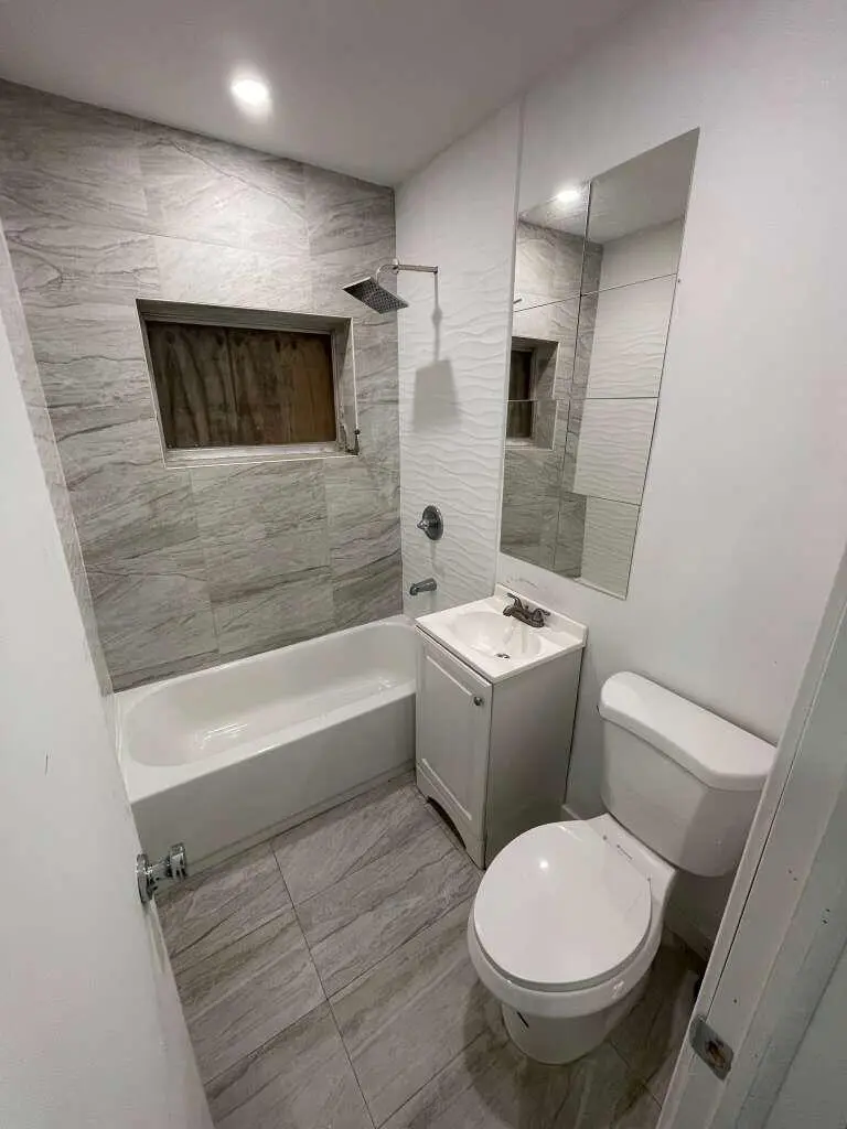 WhatsApp Image 2025-11-09 at 14.34.24_4f at 1300 NE 182nd Street, North Miami Beach