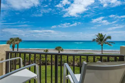 300 Ocean Trail Way 301, Jupiter – sold