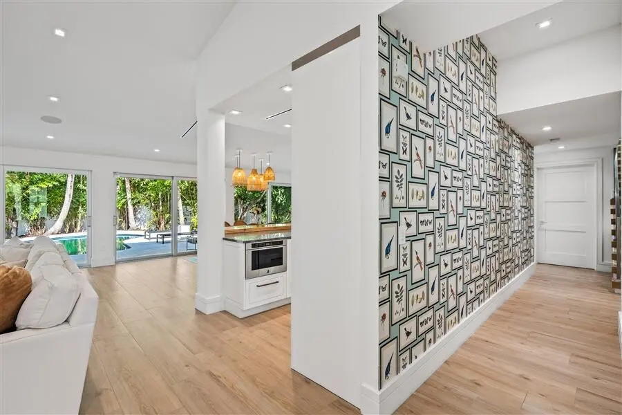 dash_FOYER_TO_GREATROOM_DT at 501 Eldorado Lane, Delray Beach