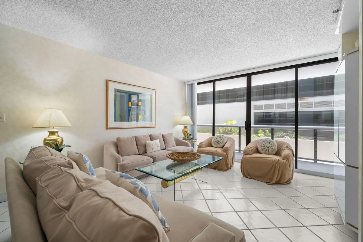 3-web-or-mls-A7R04796 at 9455 Collins Avenue 305, Surfside