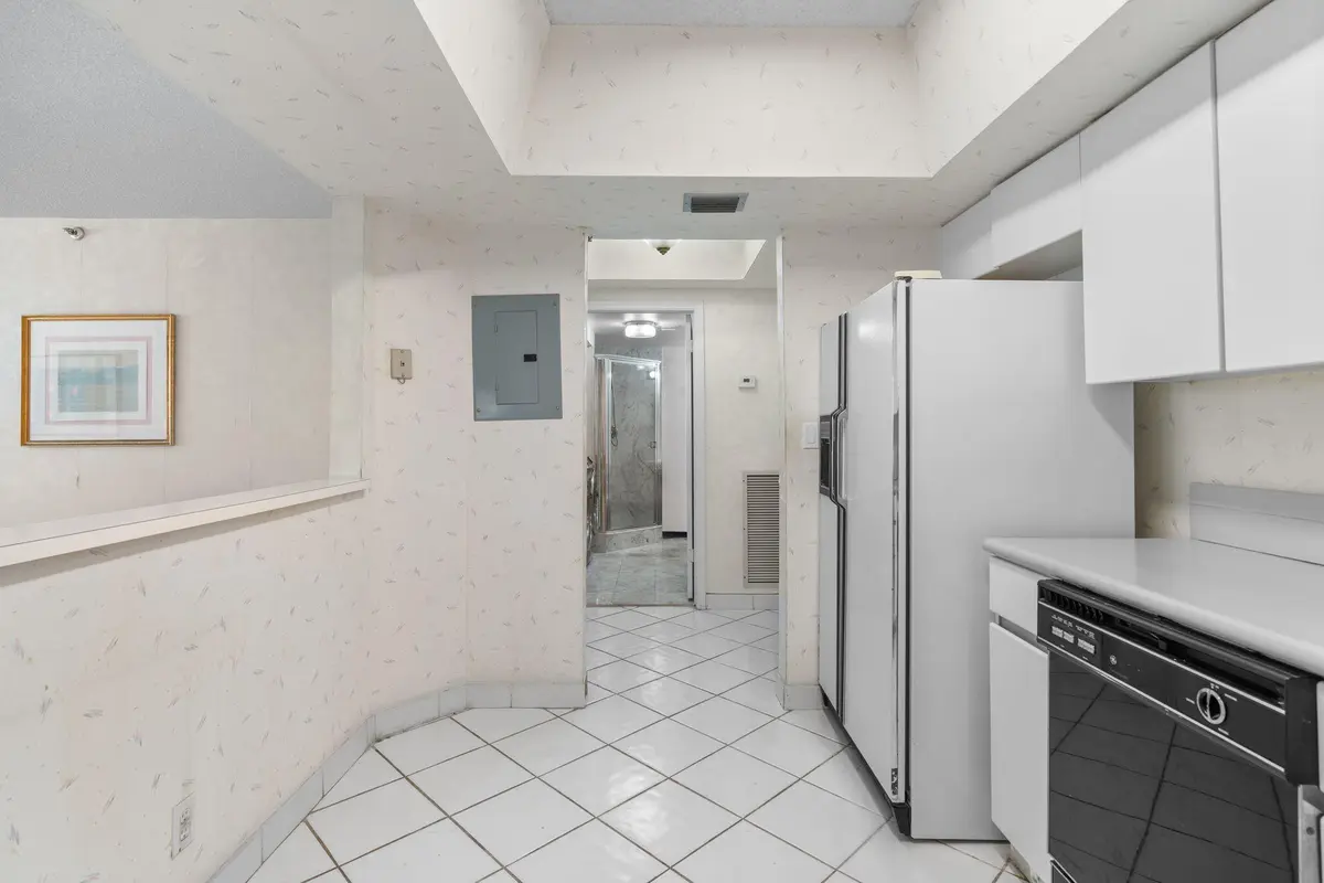 8-web-or-mls-A7R04775 at 9455 Collins Avenue 305, Surfside