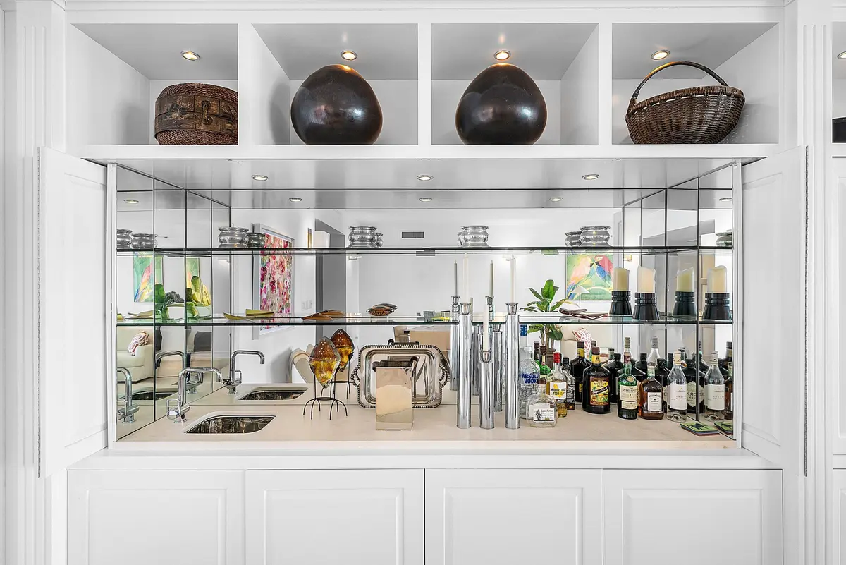 Great Room at 400 SE 5th Avenue 805n, Boca Raton