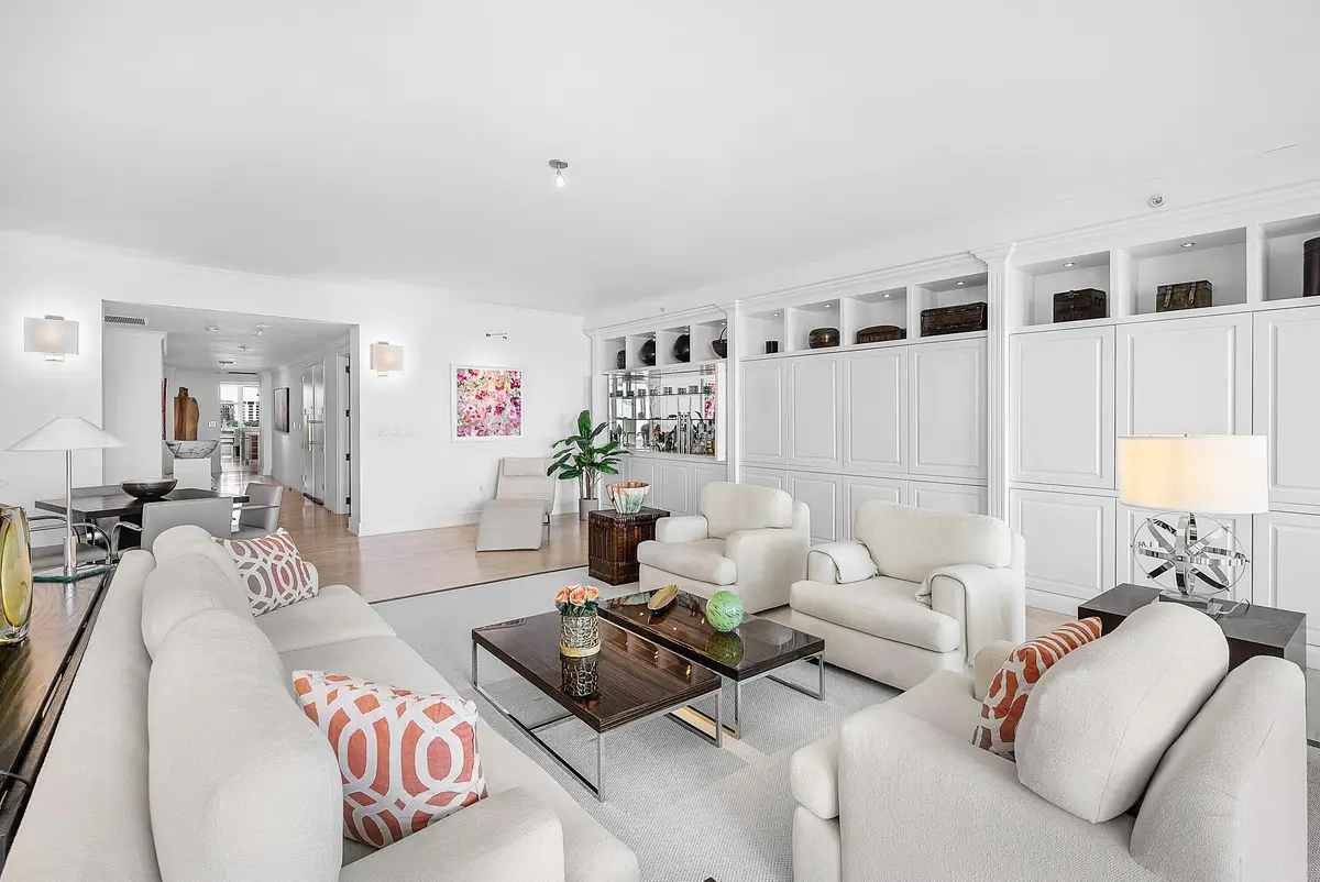 Great Room at 400 SE 5th Avenue 805n, Boca Raton