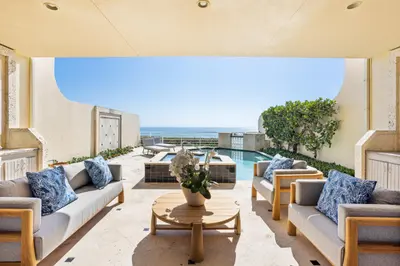 2 Sloans Curve Drive, Palm Beach – sold