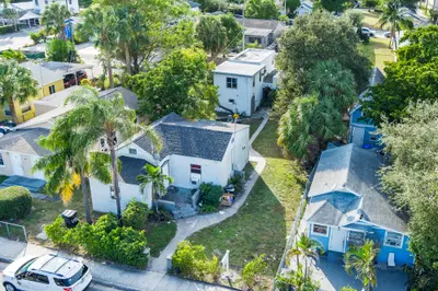 19 S E Street, Lake Worth Beach – sold