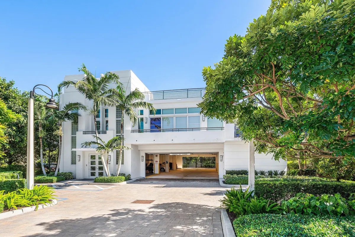 002-226PalmCourt-DelrayBeach-FL-33444-SM at 226 Palm Court, Delray Beach