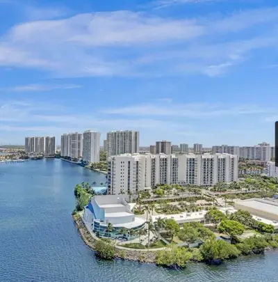 3370 Hidden  Bay Drive 909, Aventura – sold
