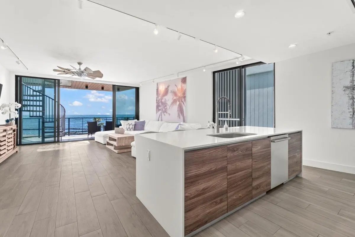 005-106InletWay-304-PalmBeachShores-FL-3 at 106 Inlet Way 304, Palm Beach Shores