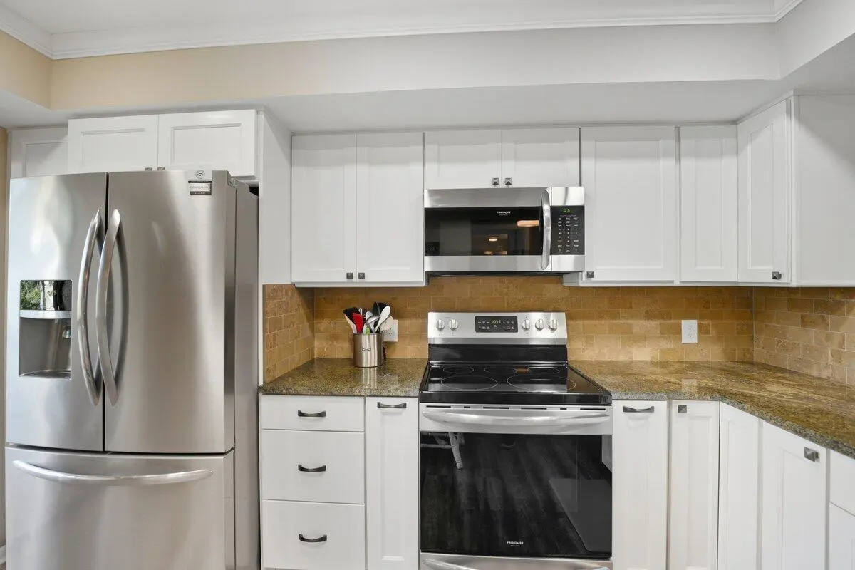 Kitchen at 9430 Meadowood Drive 205, Fort Pierce