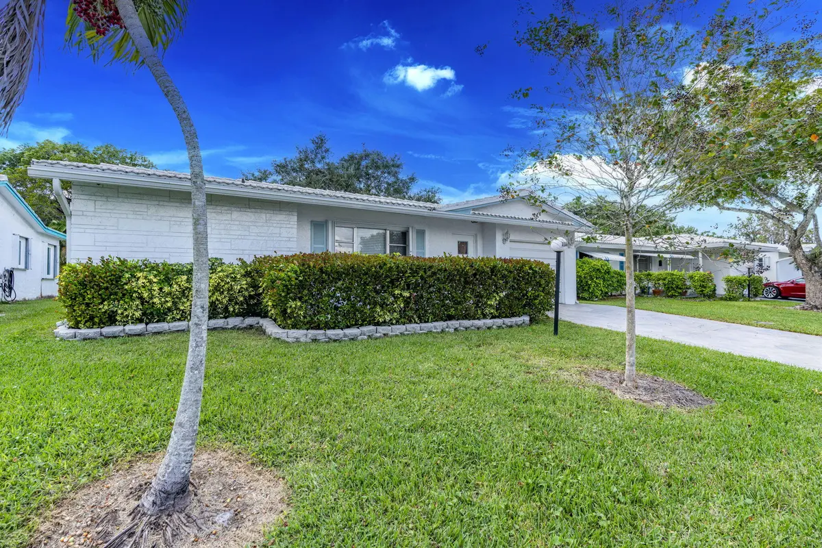 3-web-or-mls-iPixx_00_3 at 1141 NW 90th Way, Plantation