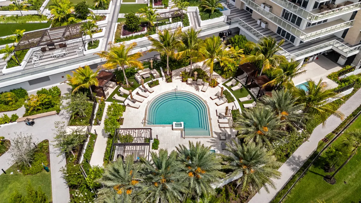 210 Exclusive Pool at 210 SE Mizner Boulevard 303, Boca Raton