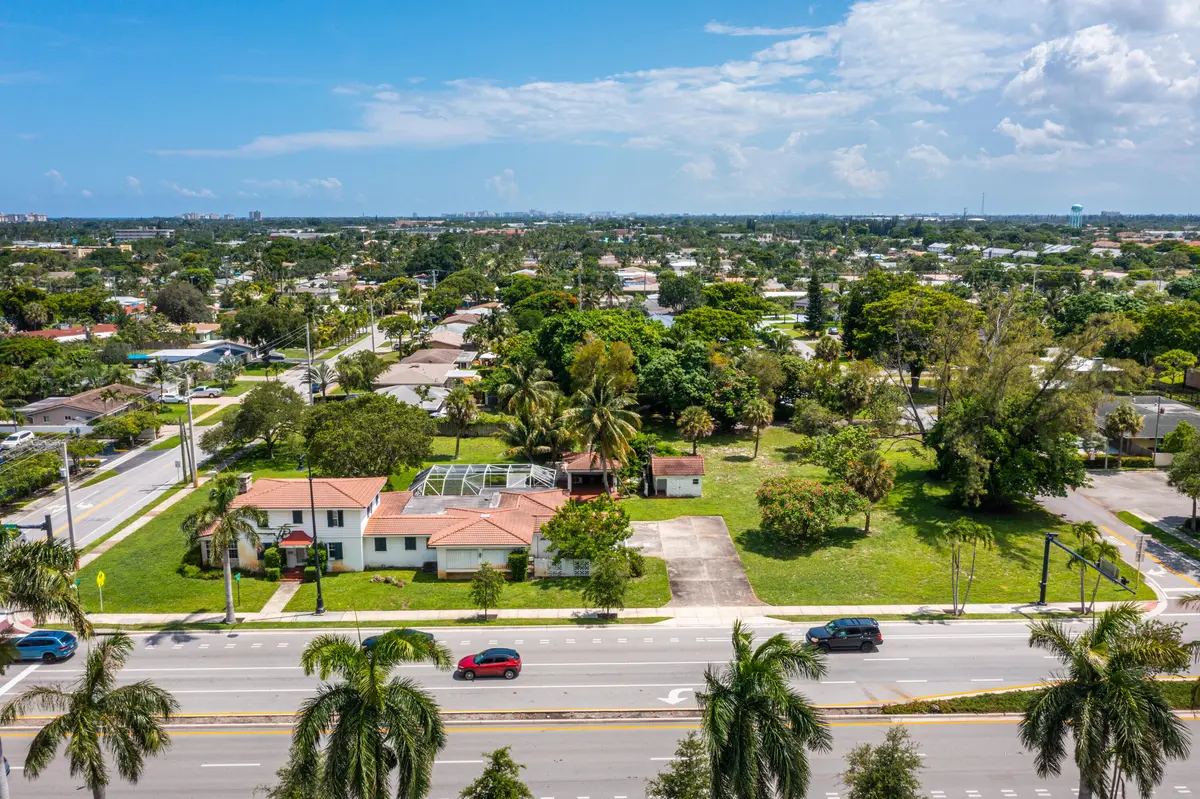 004-556EastHillsboroBoulevard-DeerfieldB at 556 E Hillsboro Boulevard, Deerfield Beach