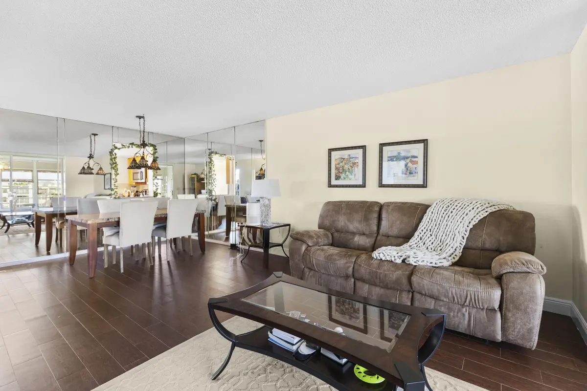 6_453a1368 at 14671 Bonaire Boulevard 404, Delray Beach