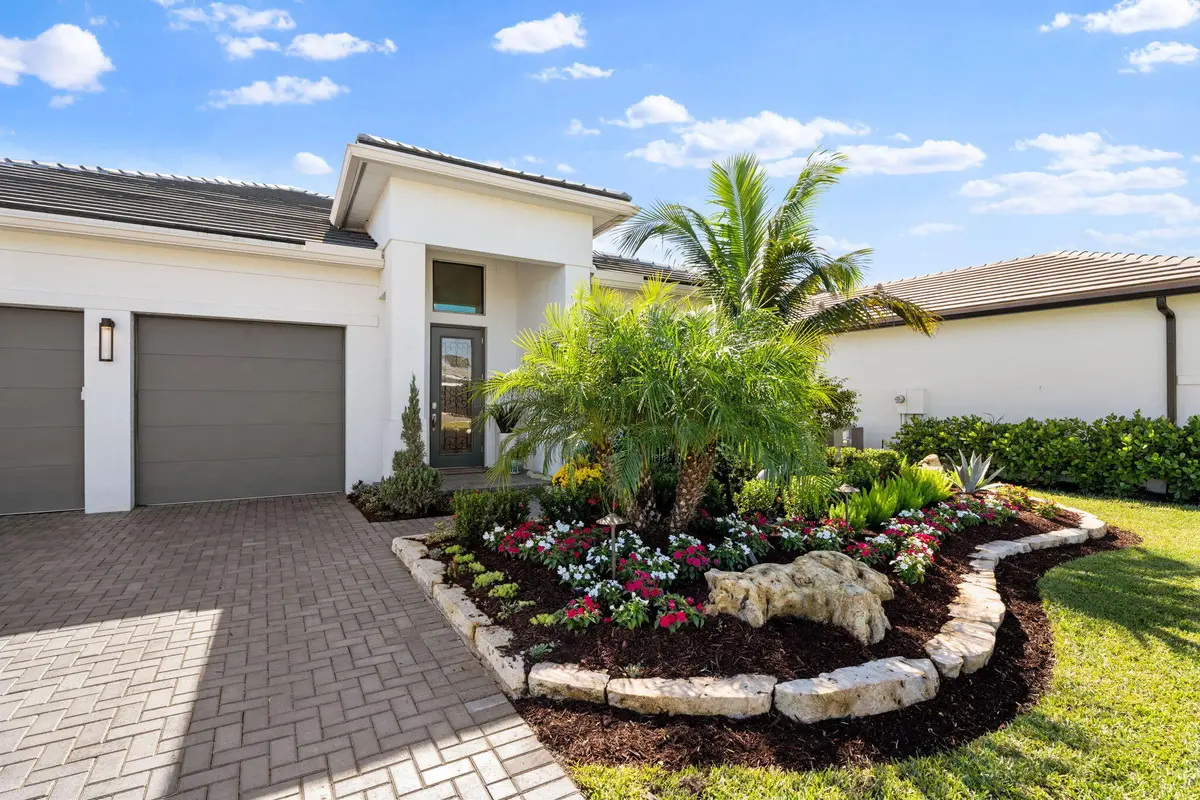 15-web-or-mls-SMG03689 at 8688 SW Cantante Way, Port St. Lucie