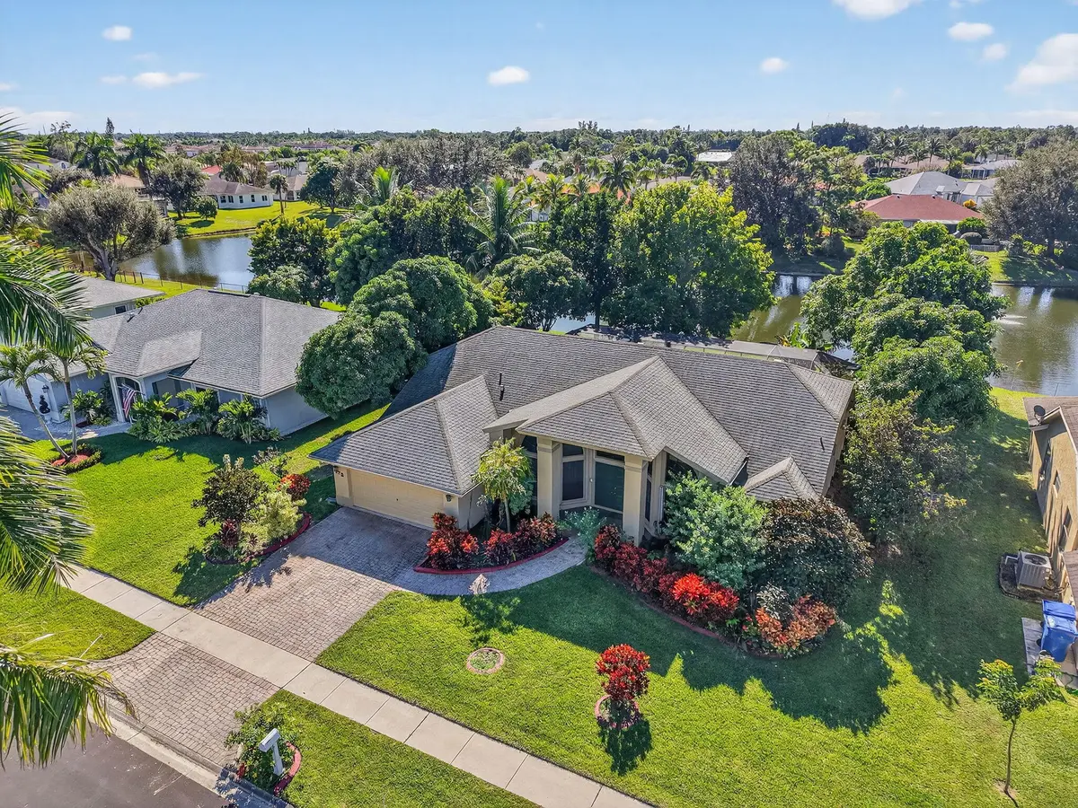 aerial at 172 Monterey Way, Royal Palm Beach