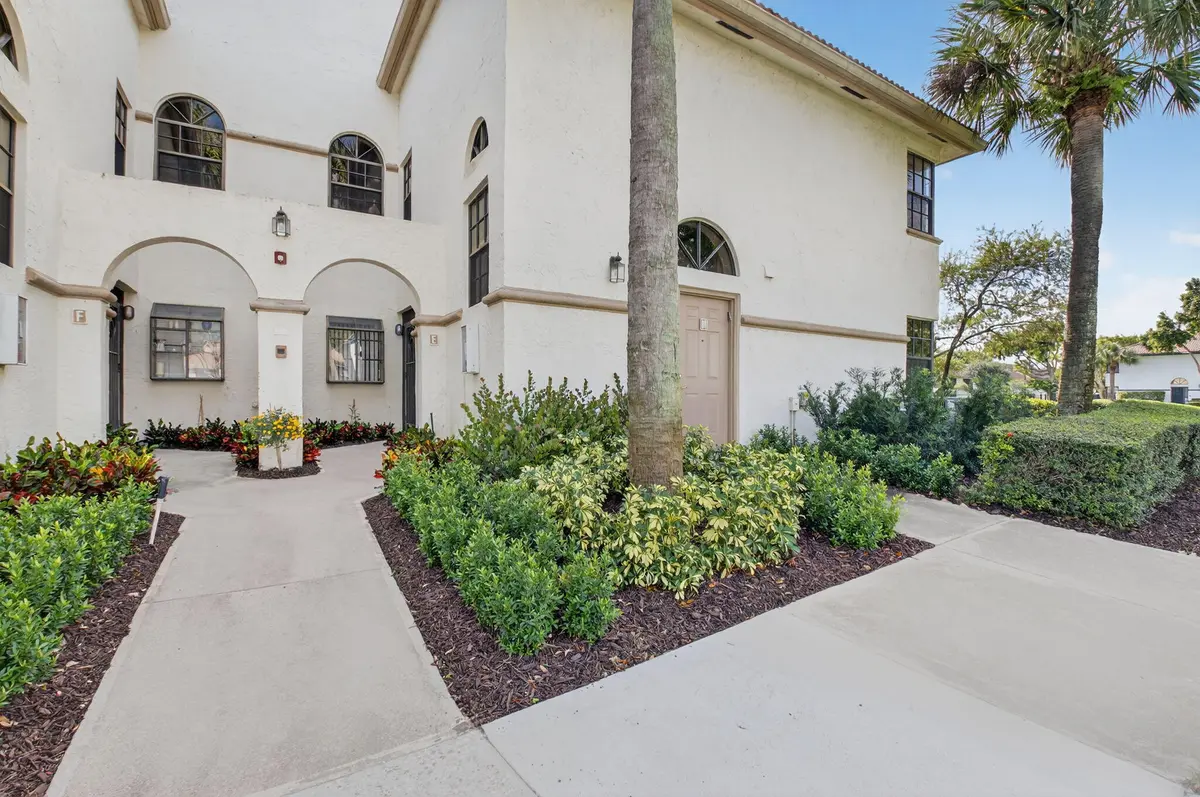 Front of Building at 5217 Brisata Circle E, Boynton Beach