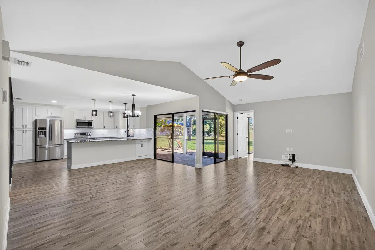 Open concept w/vaulted ceiling. at 13302 Touchstone Place, Palm Beach Gardens