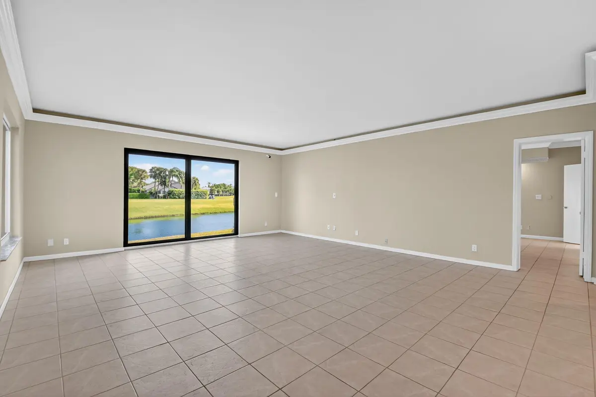 South East Exposure at 900 Greensward Lane 101-G, Delray Beach