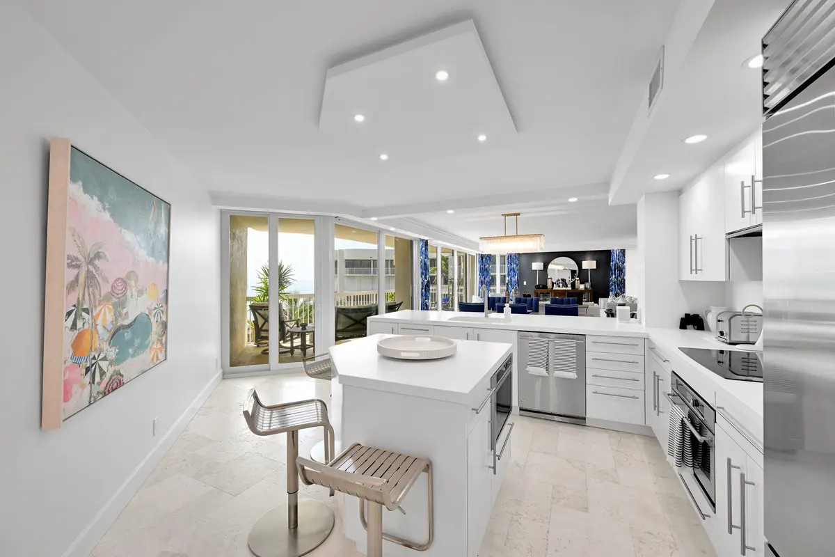 meridian 508sx kitchenms at 3300 S Ocean Boulevard 508s, Palm Beach