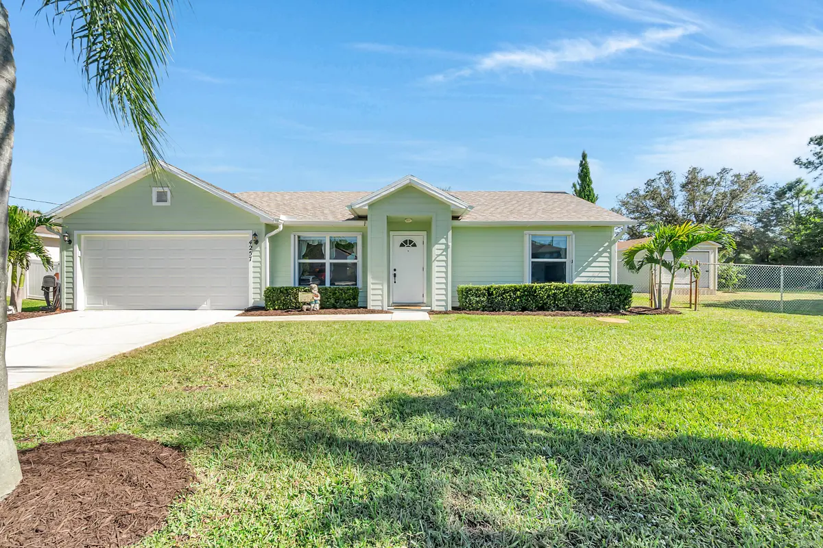 4257 SW Kazan Street, Port St. Lucie, FL – photo 3