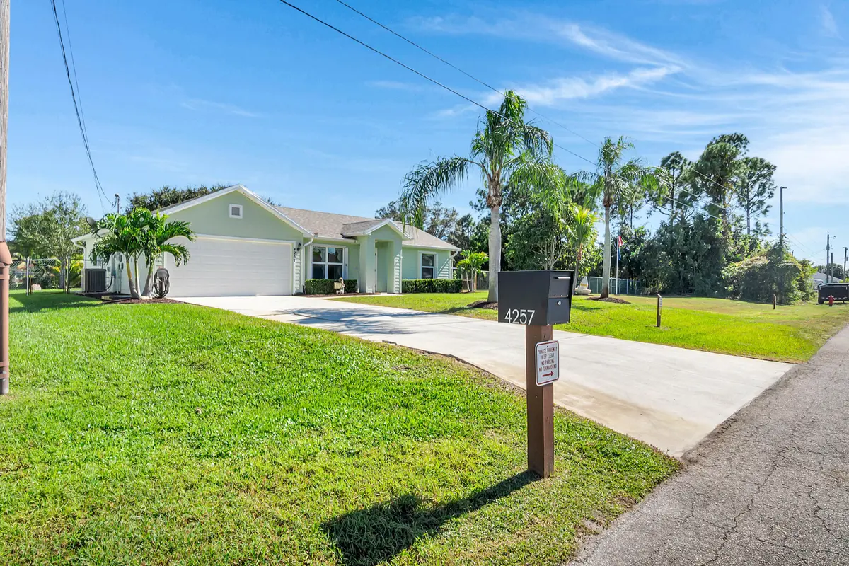 4257 SW Kazan Street, Port St. Lucie, FL – photo 5