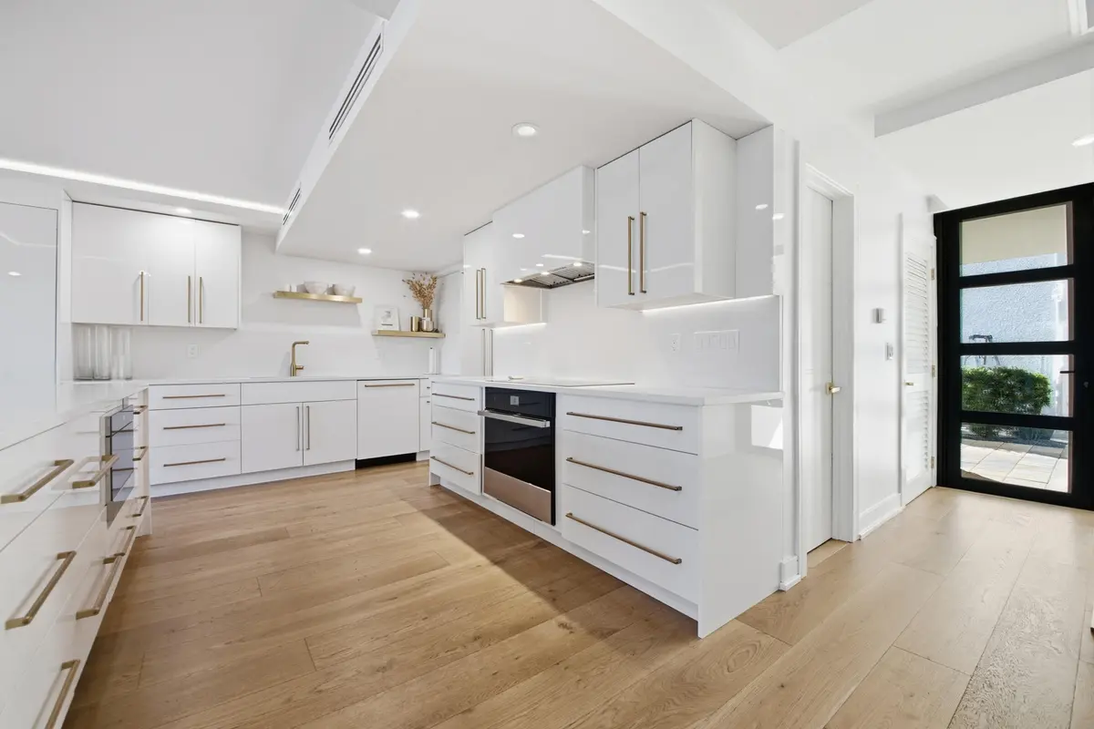 Classic White Cabinets at 800 N Ocean Boulevard 4, Delray Beach