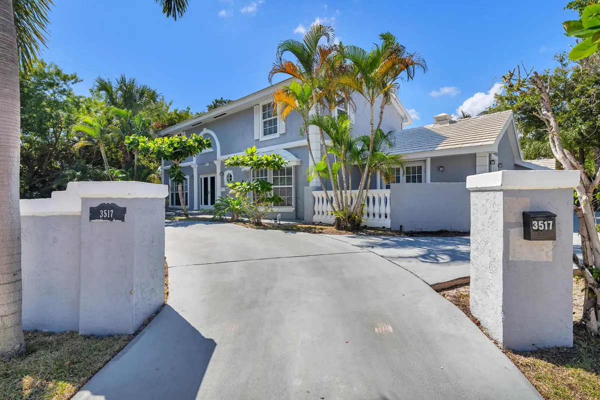 low-5 at 3517 N Flagler Drive, West Palm Beach