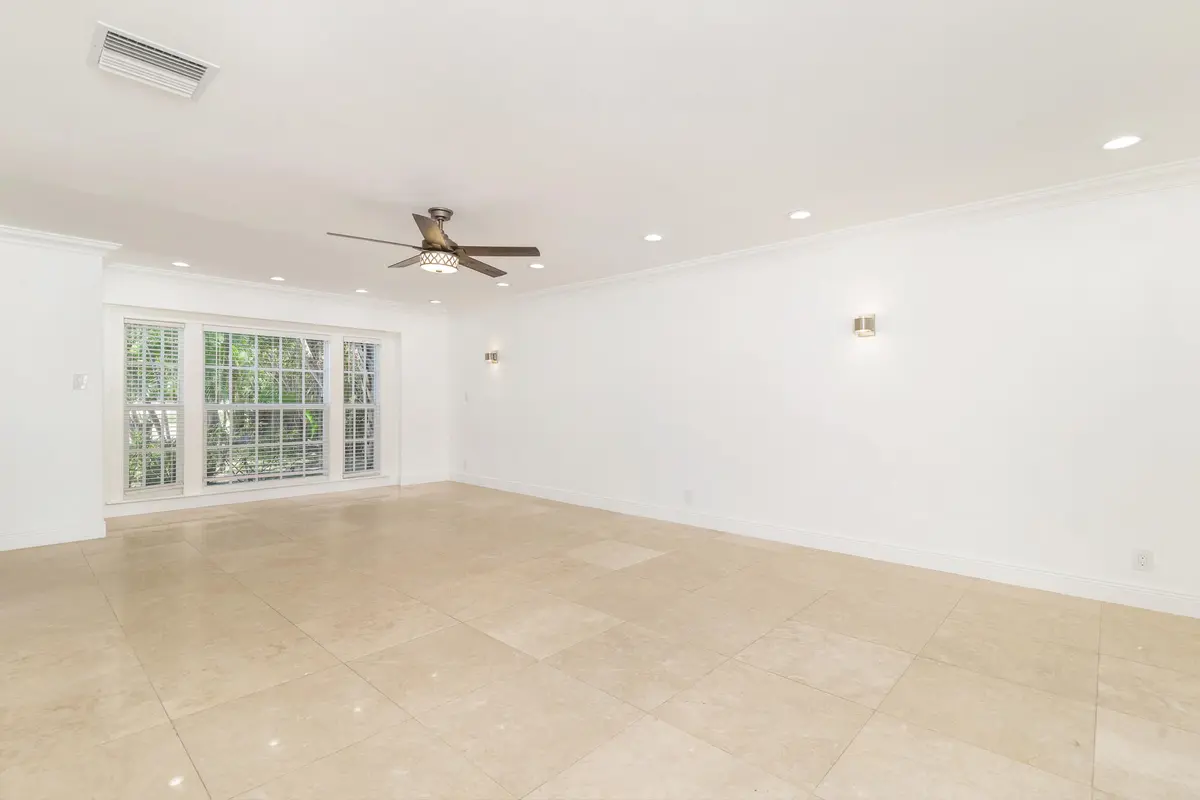 Living Room at 3517 N Flagler Drive, West Palm Beach