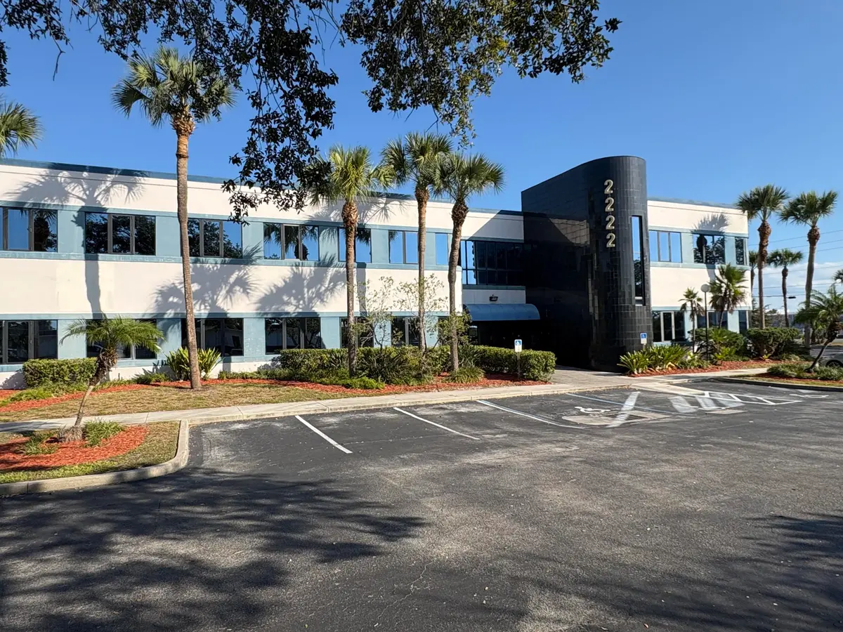 IMG_1580 at 2222 Colonial Road 200, Fort Pierce