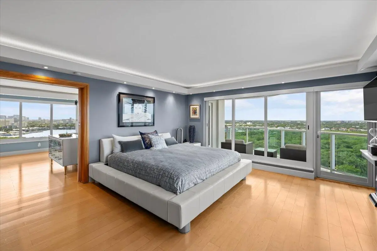 Photos at 1151 N Fort Lauderdale Beach Boulevard 17b, Fort Lauderdale