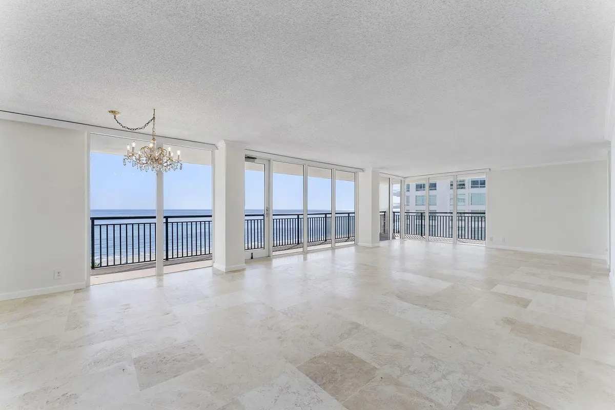 36-web-or-mls-DSC05599 at 2000 S Ocean Boulevard 8a, Boca Raton