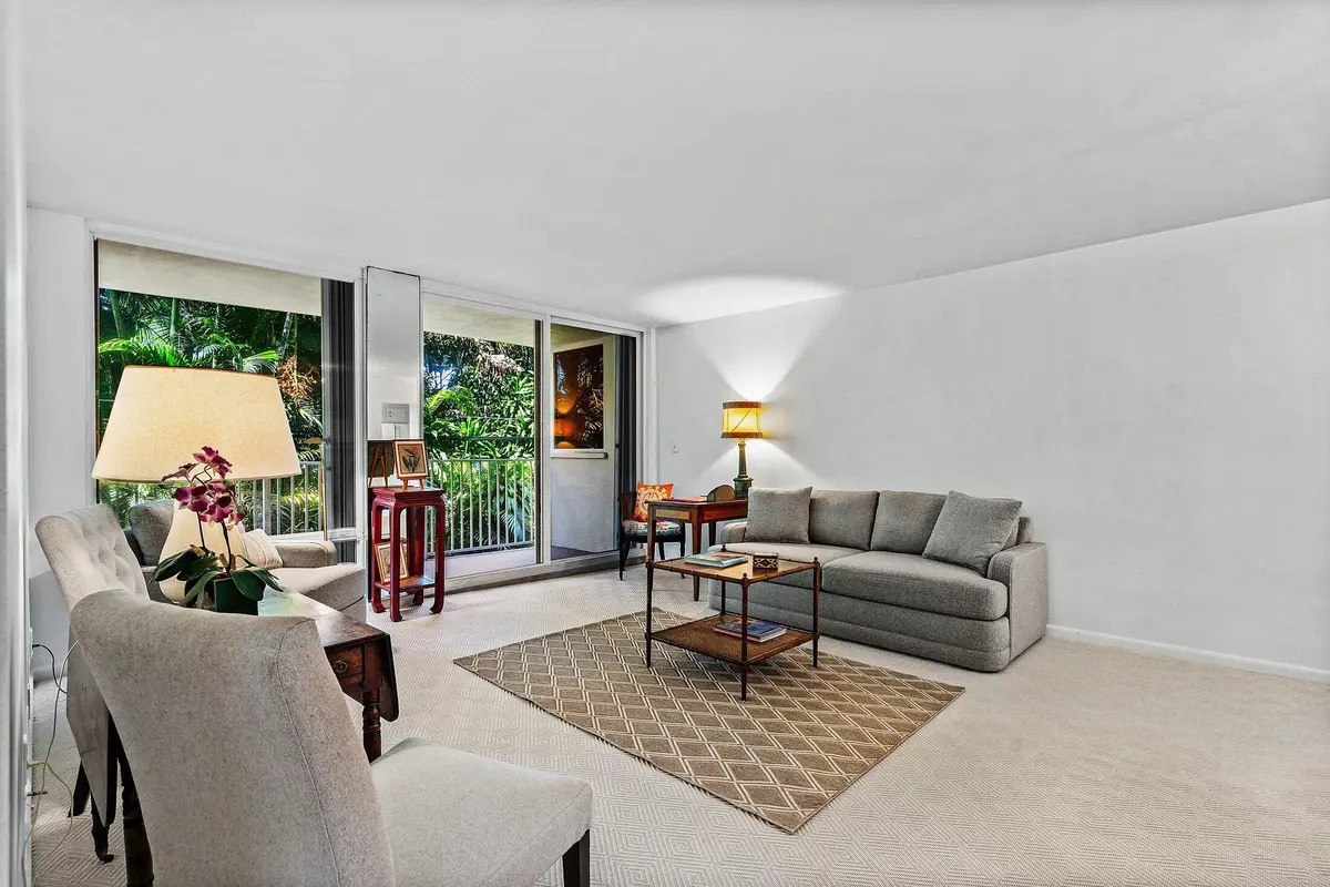14 Living space at 223 Atlantic Avenue D2, Palm Beach