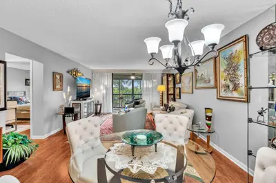 6320 Boca Del Mar Drive 303, Boca Raton – sold