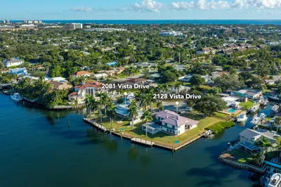 2128 Vista Drive, North Palm Beach – Single Family Residence for sale