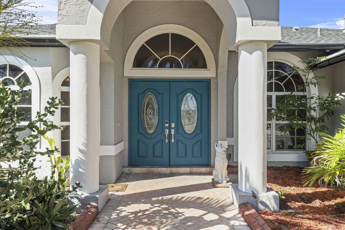 50-web-or-mls-3F2A3365 at 140 SW Mark Court, Port St. Lucie