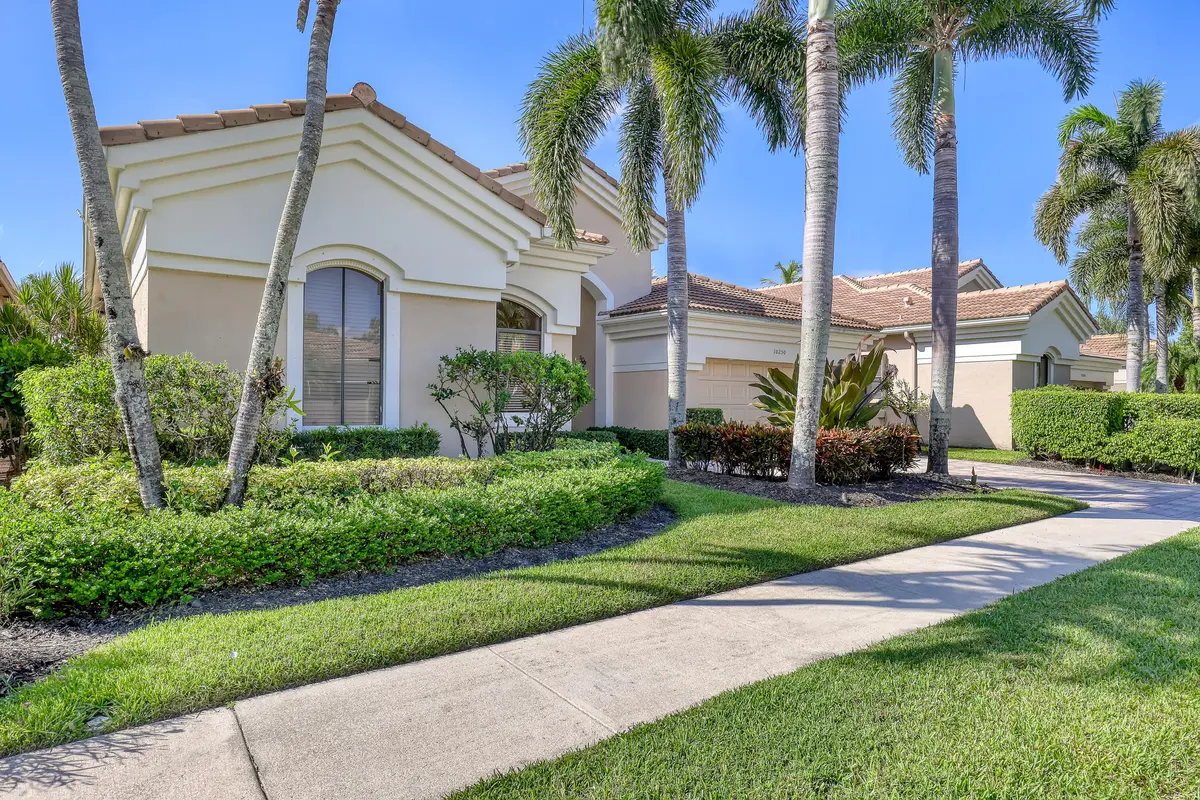 Elegant Curb Appeal at 10250 Blue Heron Point, West Palm Beach