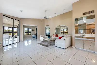 7689 Glendevon Lane 1805, Delray Beach – sold
