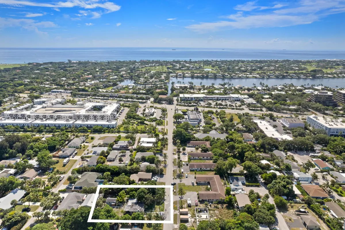 Aerial Neighborhood View at 1831 Juno Road, North Palm Beach