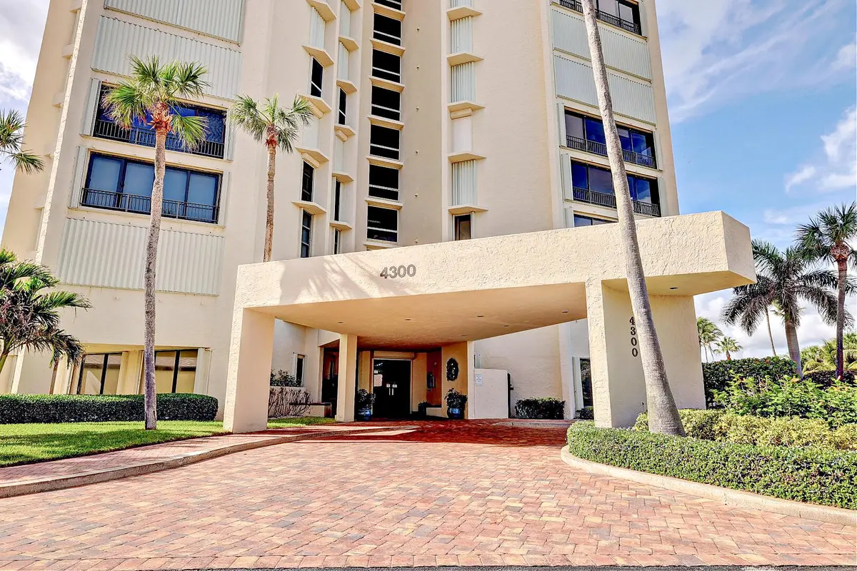 4300 BUILDING at 2400 S Ocean Drive 4343, Fort Pierce