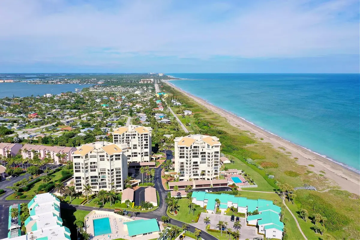 BEAUTIFUL OCEAN VIEWS. at 2400 S Ocean Drive 4343, Fort Pierce