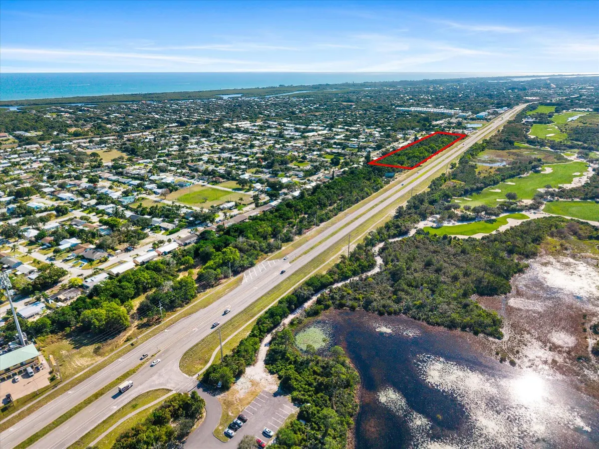 Overhead at 0 SE Federal Highway, Hobe Sound
