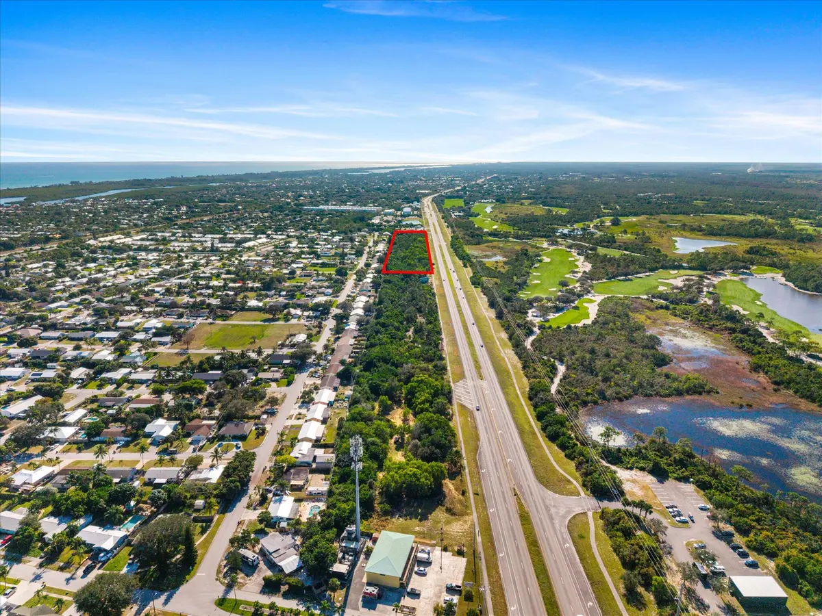 Overhead at 0 SE Federal Highway, Hobe Sound