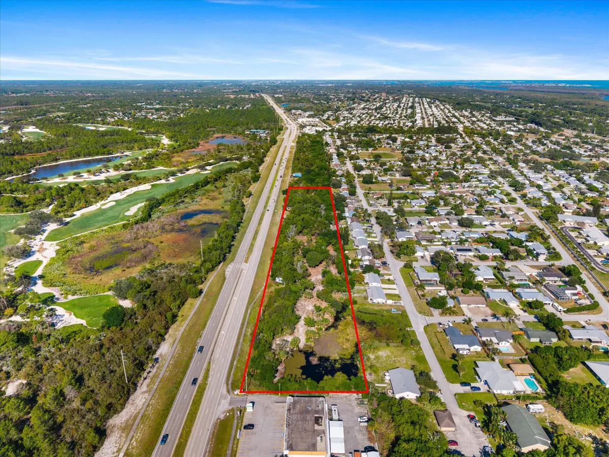 Overhead at 0 SE Federal Highway, Hobe Sound
